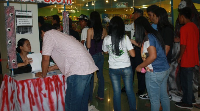 Parkmall offers scary experience in horror booth