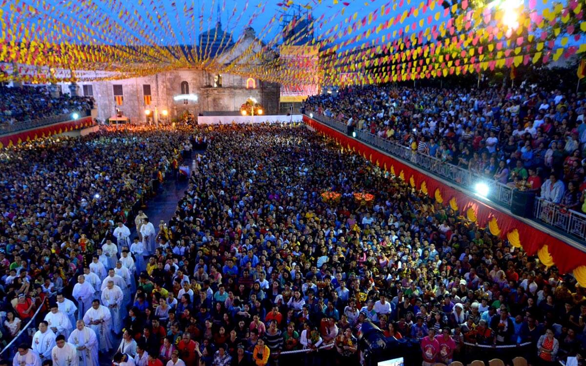 HUGE TURNOUT. Yesterday mornings Walk With Jesus and mass was attended by 57,000 devotees.