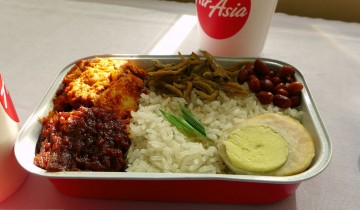 AirAsia serves wide variety of inflight food