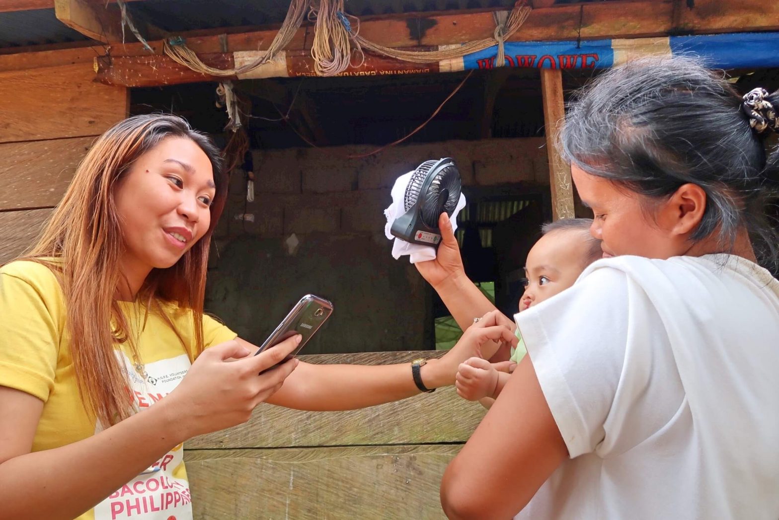 Volunteers get boost from Smart-initiated Operation Smile app