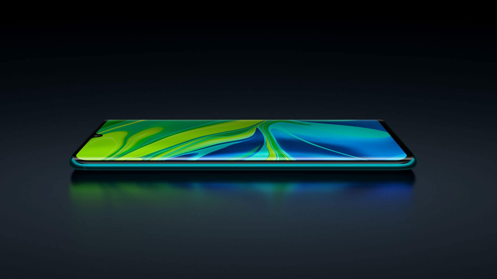 Mi Note 10 features an incredible 6.47” 3D curved AMOLED display. The edge-to-edge display offers slimmer bezels than ever before for a totally immersive experience, while the 400,000:1 contrast ratio allows for deeper blacks and higher color fidelity.