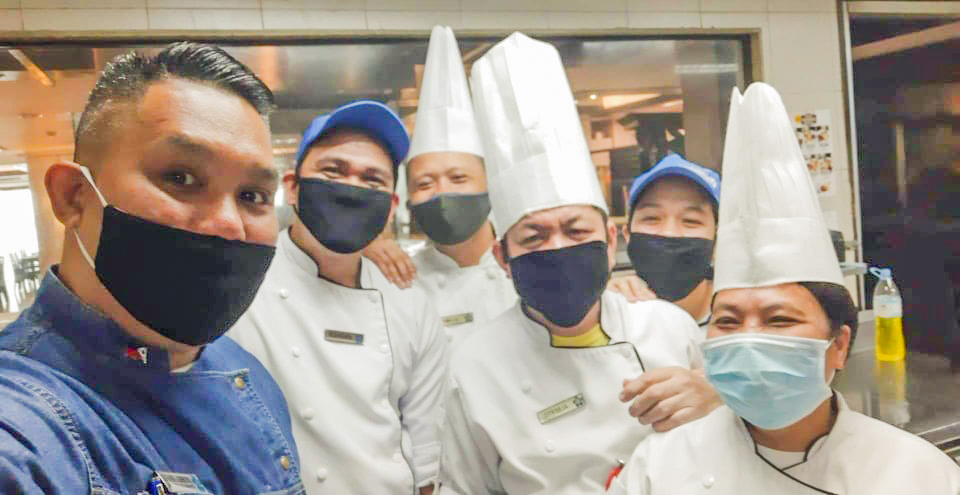 Chef June Fernandez and his team in Cebu Parklane International Hotel.