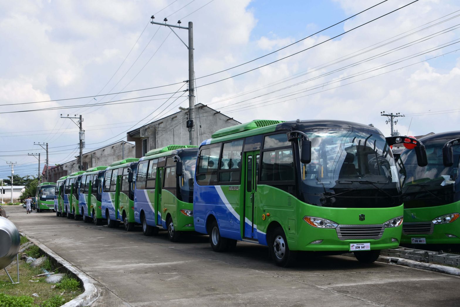 Cebu People’s Coop unveils 100 new units of modern jeepneys