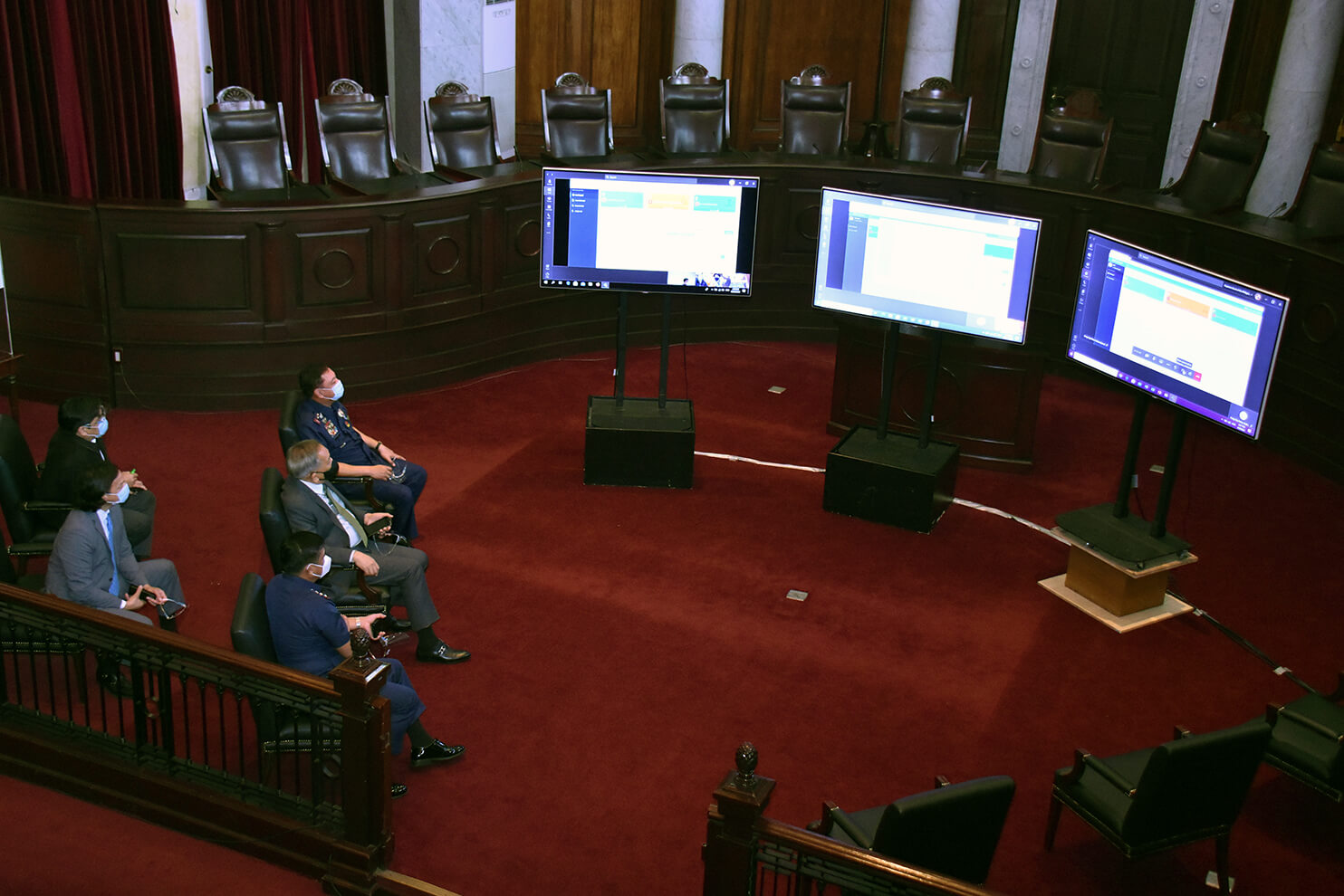 Supreme Court uses Microsoft tools for digital court proceedings. (Photo from www.sc.judiciary.gov.ph.)
