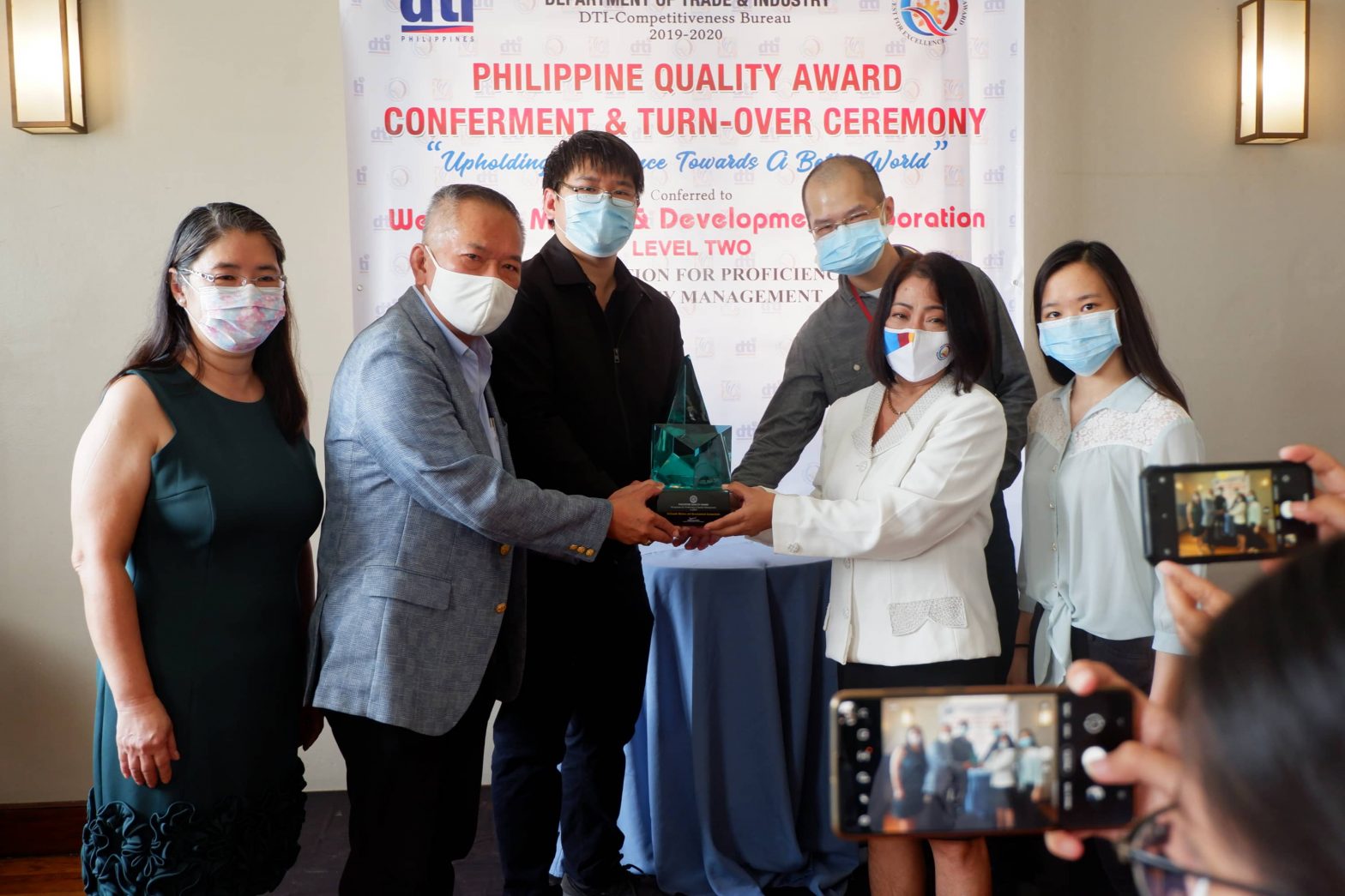 DTI gives Philippine Quality Award recognition to Wellmade Motors