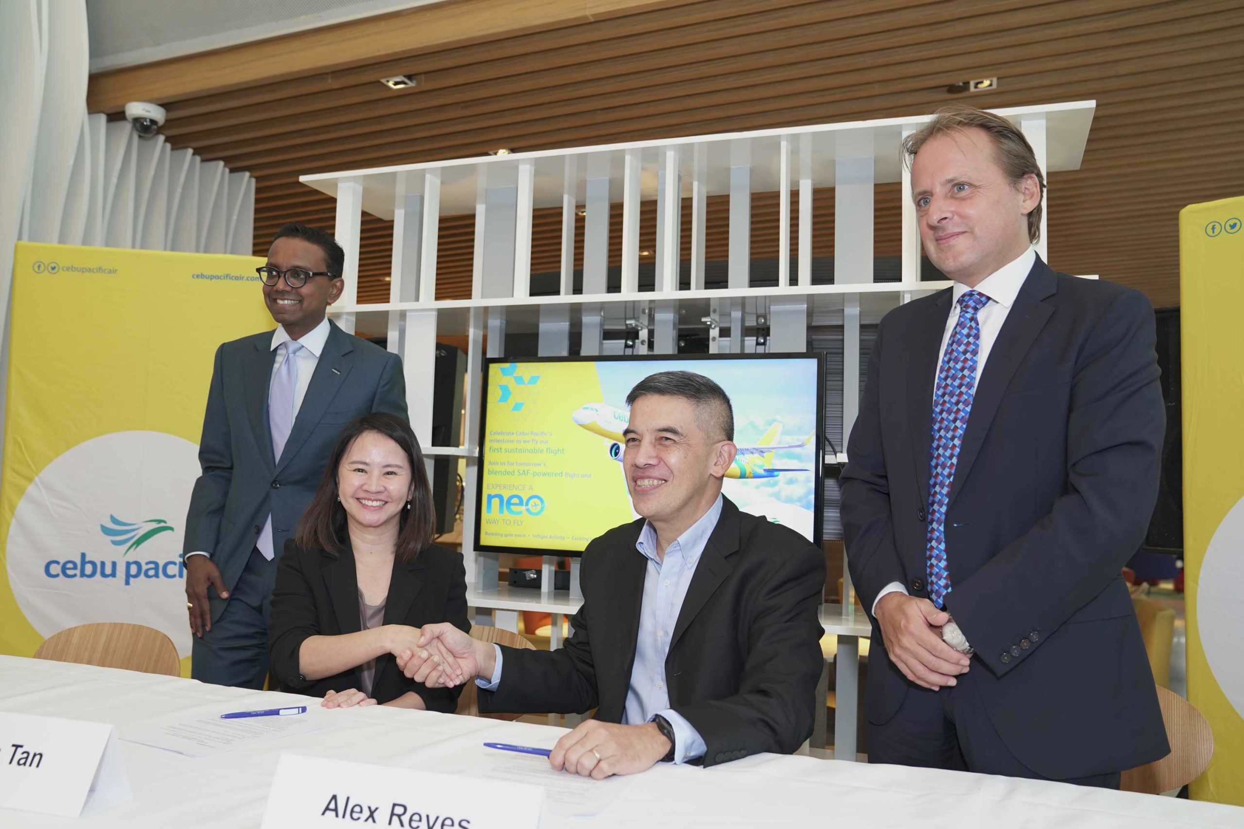 SUSTAINABLE AVIATION FUEL. (From left) Anand Stanley, President Airbus Asia-Pacific; Doris Tan, Head of Shell Aviation Asia Pacific & Middle East; Alex Reyes, Chief Strategy Officer, CEB; Javier Massot, Chief Operations Officer,CEB, at the MOU Signing Between CebuPacific and Shell.