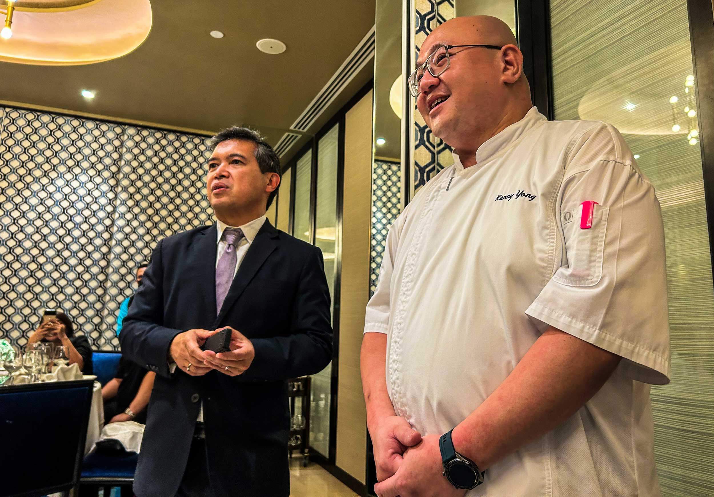Marco Polo Plaza Cebu General Manager Roel Constantino (left) introduces Chef Kenny Yong Tze Hin as the new Hai Shin Lou chef.